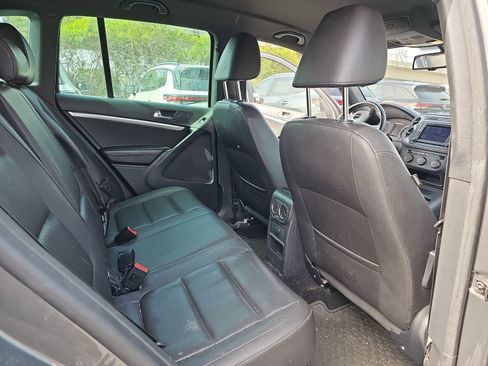 Used 2016 Volkswagen Tiguan R-Line image 14