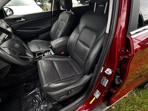 Used 2019 Hyundai Tucson Limited w/ Cargo Package image 22