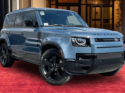 New 2026 Land Rover Defender 110 X-Dynamic SE image 20