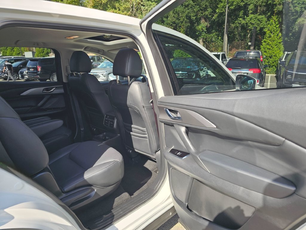 Used 2023 MAZDA CX-9 Touring Plus AWD/4WD image 15