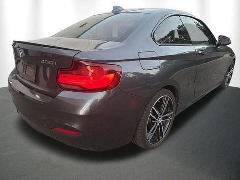 Used 2020 BMW 230i Coupe w/ M Sport Package RWD image 4