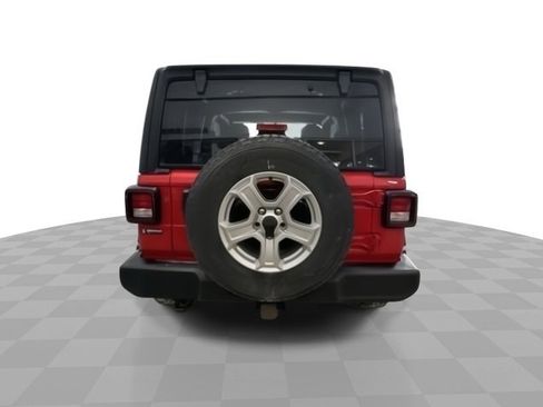 Used 2022 Jeep Wrangler Sport S image 7