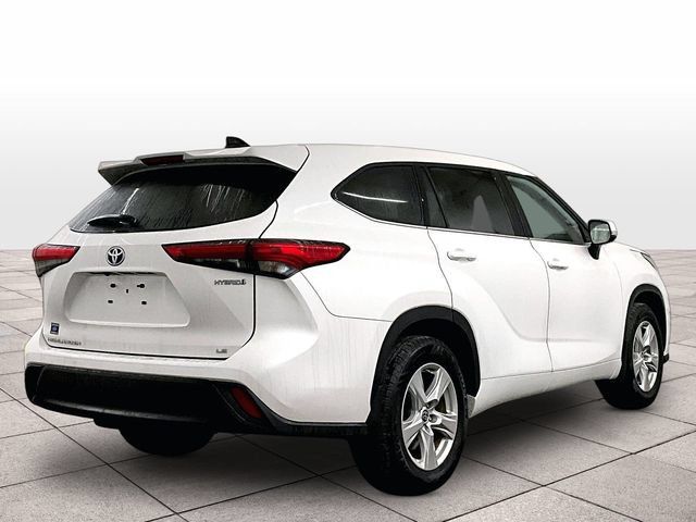 Used 2022 Toyota Highlander LE AWD/4WD image 11