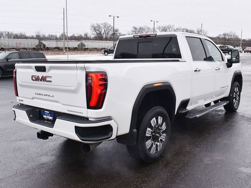 Used 2025 GMC Sierra 2500 Denali w/ Max Trailering Package image 17