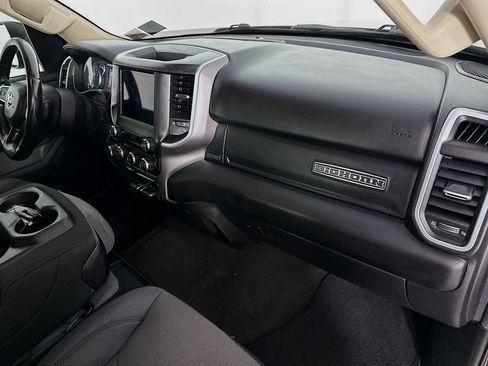 Used 2019 RAM 1500 Big Horn RWD image 30