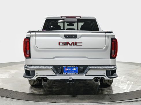 Used 2019 GMC Sierra 1500 SLT w/ SLT Premium Plus Package AWD/4WD image 5