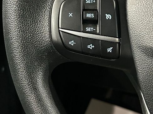 Used 2021 Ford Escape SE FWD image 59