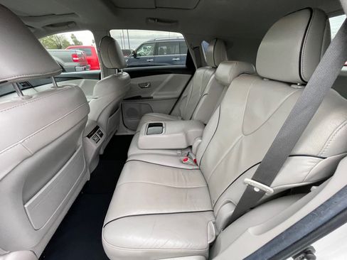 Used 2013 Toyota Venza Limited w/ Tow Prep Pkg image 19