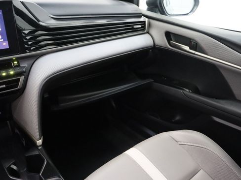 Certified 2025 Toyota Camry SE image 23