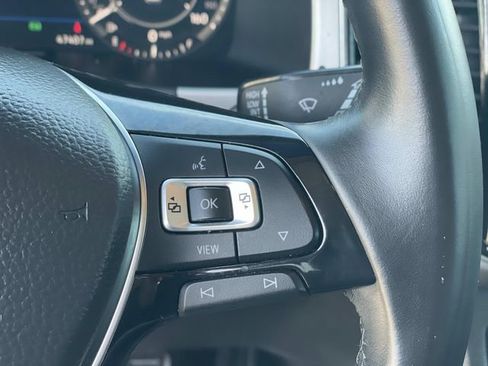 Used 2019 Volkswagen Atlas SEL R-Line image 9