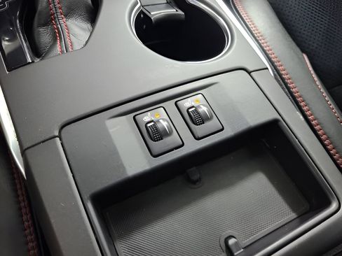 Used 2015 Toyota Camry XSE w/ Advanced Technology Package FWD image 37