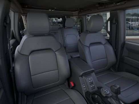 New 2026 Ford Bronco Outer Banks w/ Sasquatch Package AWD/4WD image 10