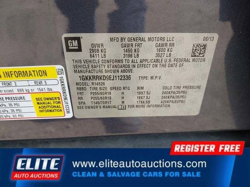 Used 2014 GMC Acadia SLT image 18