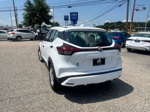 Used 2024 Nissan Kicks S FWD image 21