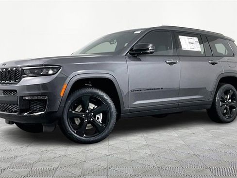 New 2025 Jeep Grand Cherokee L Limited image 1