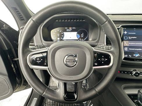 Used 2022 Volvo XC90 T8 R-Design w/ Advanced Package image 11