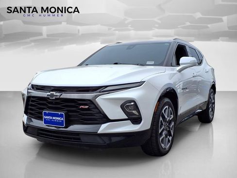Used 2023 Chevrolet Blazer RS w/ Driver Confidence II Package AWD/4WD image 1