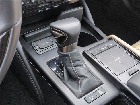 Used 2020 Lexus ES 300h w/ Premium Package FWD image 12