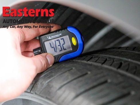 Used 2023 Mitsubishi Outlander SE image 27