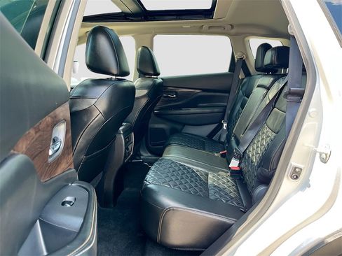 Used 2021 Nissan Murano Platinum w/ Cargo Package image 26