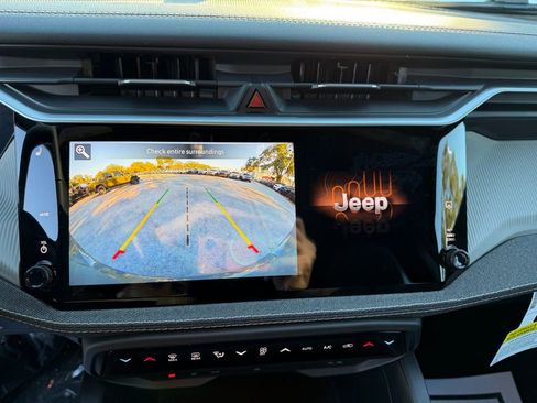 New 2026 Jeep Cherokee Laredo AWD/4WD image 21