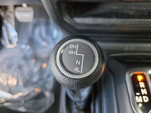 Used 2021 Jeep Wrangler Unlimited Sport AWD/4WD image 26