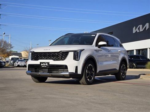 New 2026 Kia Sorento S w/ S Panoramic Sunroof Package FWD image 4