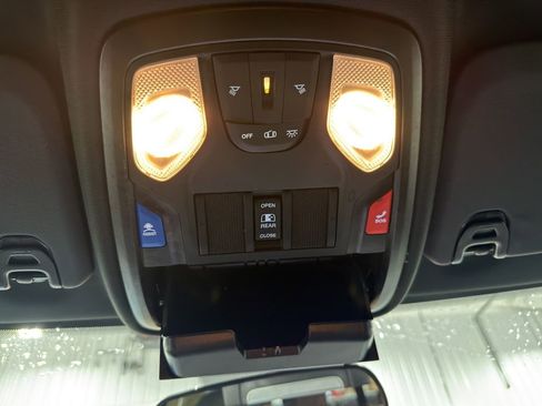 Used 2022 RAM 2500 Tradesman image 29