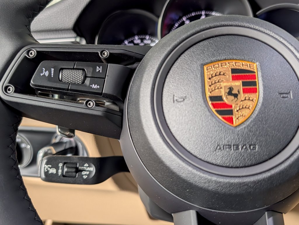 New 2026 Porsche Macan AWD/4WD image 35
