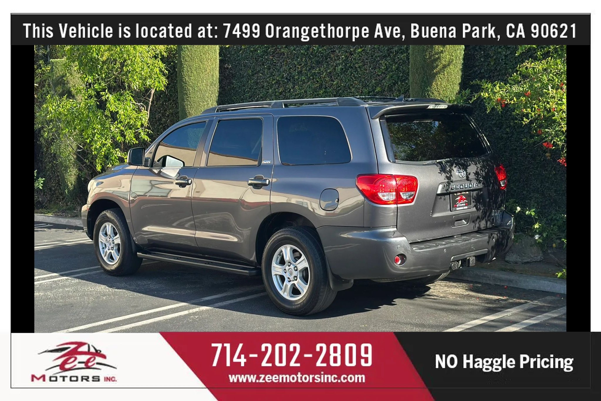 Used 2016 Toyota Sequoia SR5 w/ Premium Package RWD image 8