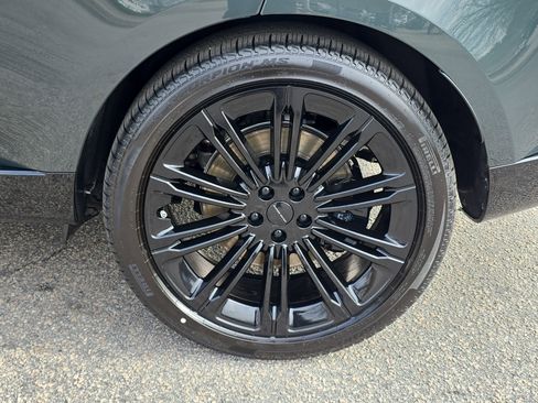 New 2026 Land Rover Range Rover Long Wheelbase SE image 34