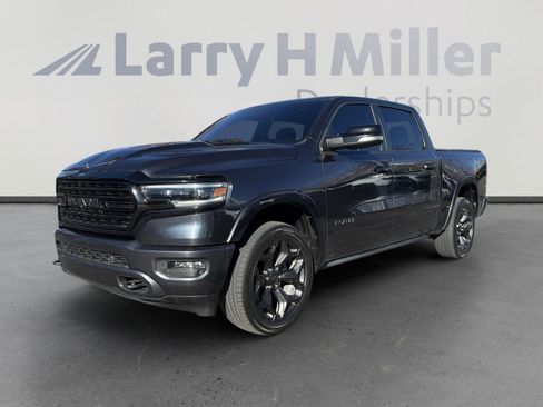 Used 2021 RAM 1500 Limited w/ Night Edition image 4