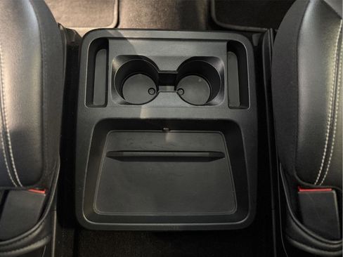 Used 2020 Ford Explorer ST w/ ST Street Pack image 25