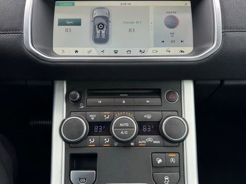 Used 2017 Land Rover Range Rover Evoque SE Dynamic image 21