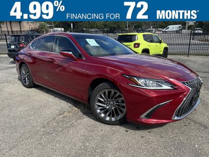 Used 2024 Lexus ES 350 w/ Luxury Package