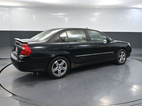 Used 2006 Chevrolet Malibu LTZ image 4