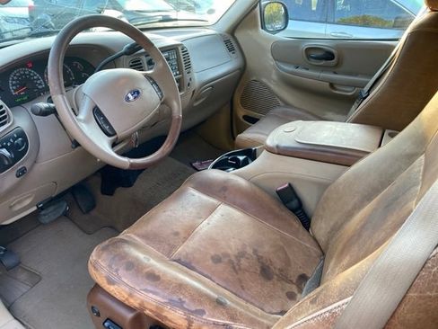 Used 2002 Ford F150 King Ranch RWD image 12