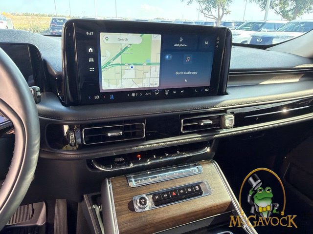 Used 2026 Lincoln Aviator Reserve w/ Jet Appearance Package RWD image 16