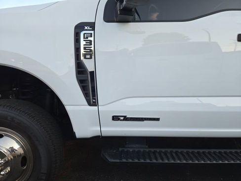 Used 2024 Ford F350 XL w/ Snow Plow Prep Package AWD/4WD image 3