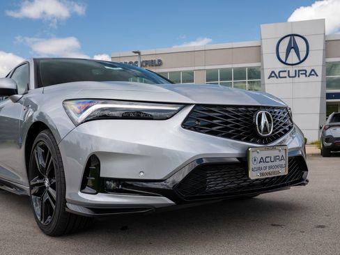 New 2026 Acura Integra A-Spec FWD image 2