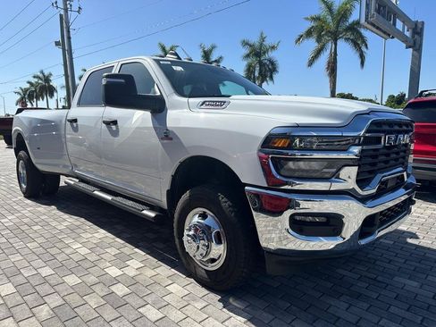 Used 2026 RAM 3500 Tradesman AWD/4WD image 1