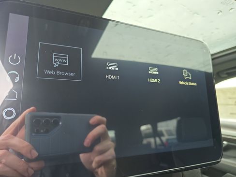 New 2026 GMC Yukon XL Elevation image 17