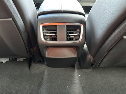 New 2025 Acura RDX SH-AWD image 19