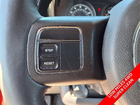 Used 2015 Jeep Patriot Latitude AWD/4WD image 20
