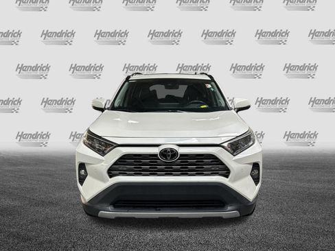 Used 2019 Toyota RAV4 Limited FWD image 3