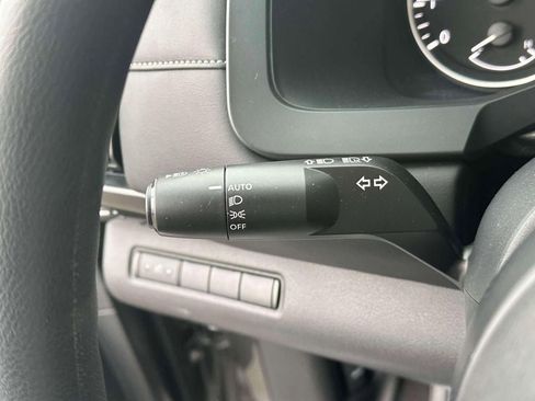 Certified 2024 Nissan Pathfinder S image 22