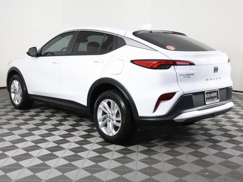 New 2026 Buick Envista Preferred image 6