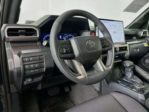 Used 2025 Toyota Tacoma TRD Off-Road w/ TRD Off Road Upgrade Package image 9