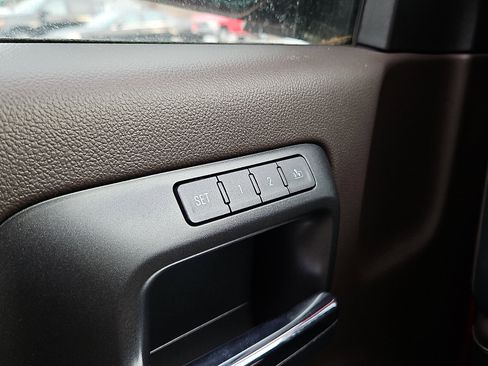 Used 2018 Chevrolet Silverado 1500 LTZ Z71 w/ LTZ Plus Package image 25