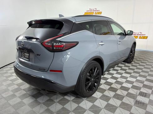 Used 2023 Nissan Murano SV w/ SV Midnight Edition Package FWD image 6